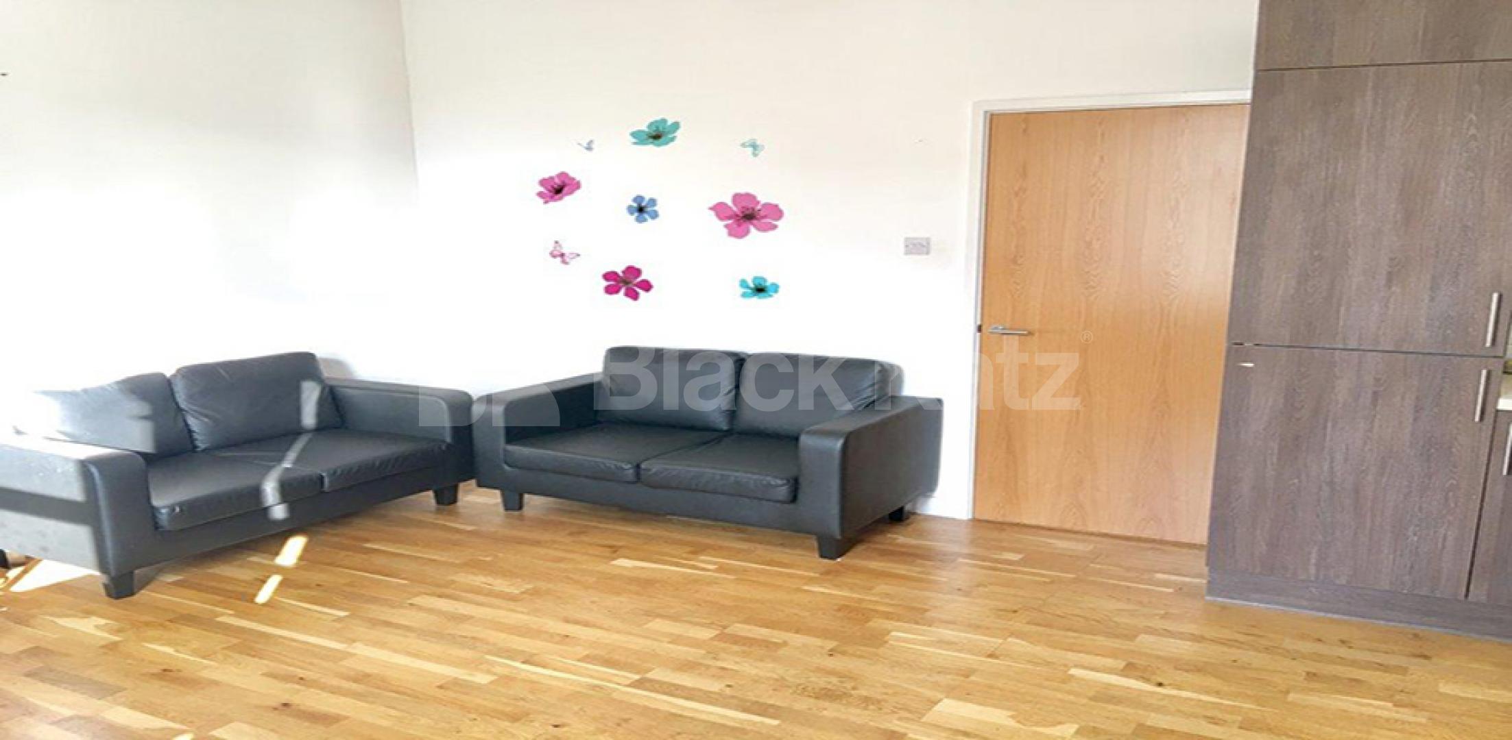 			NEW INSTRUCTION , 2 Bedroom, 1 bath, 1 reception Apartment			 Alfriston Road, Clapham 